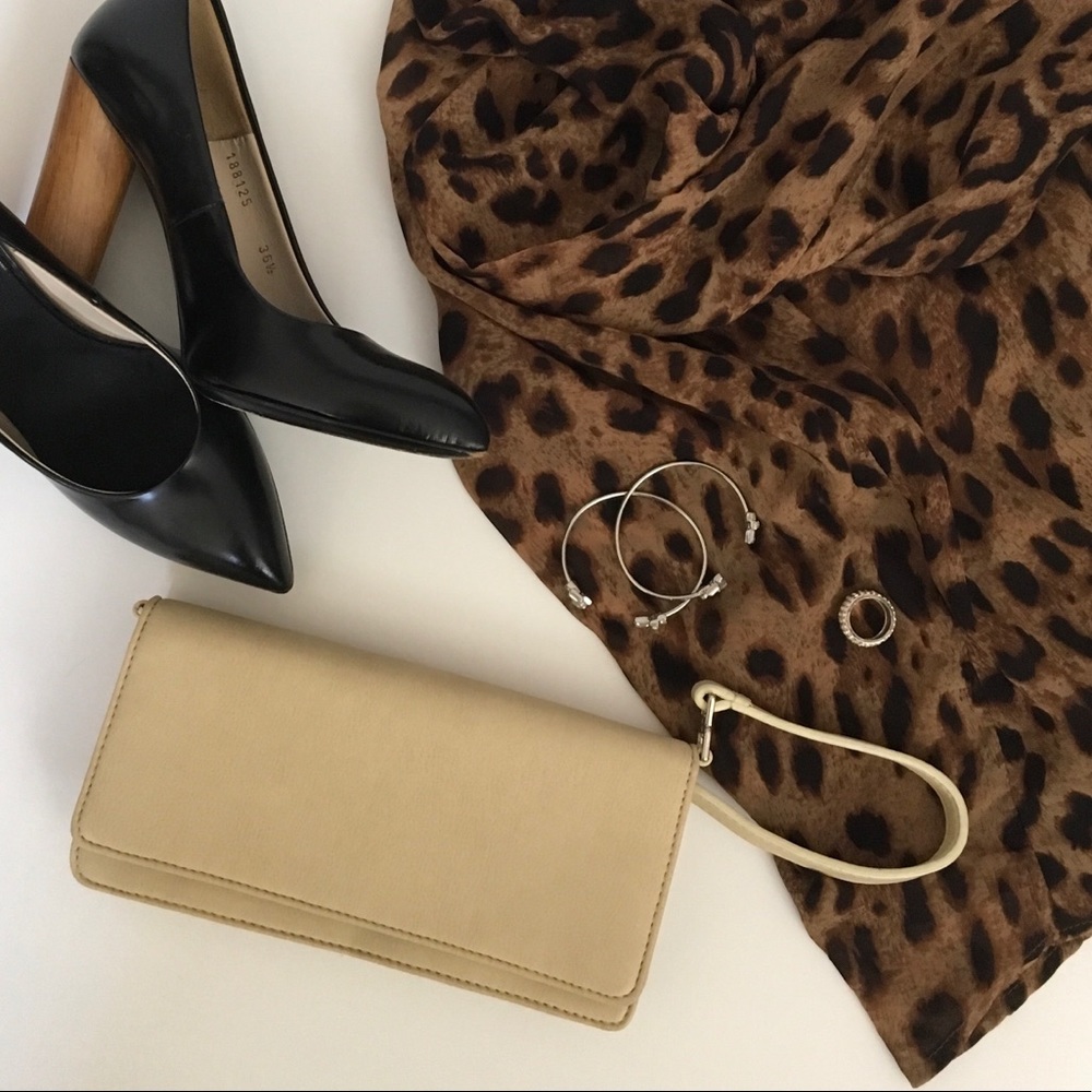 Cream Pochette Bag